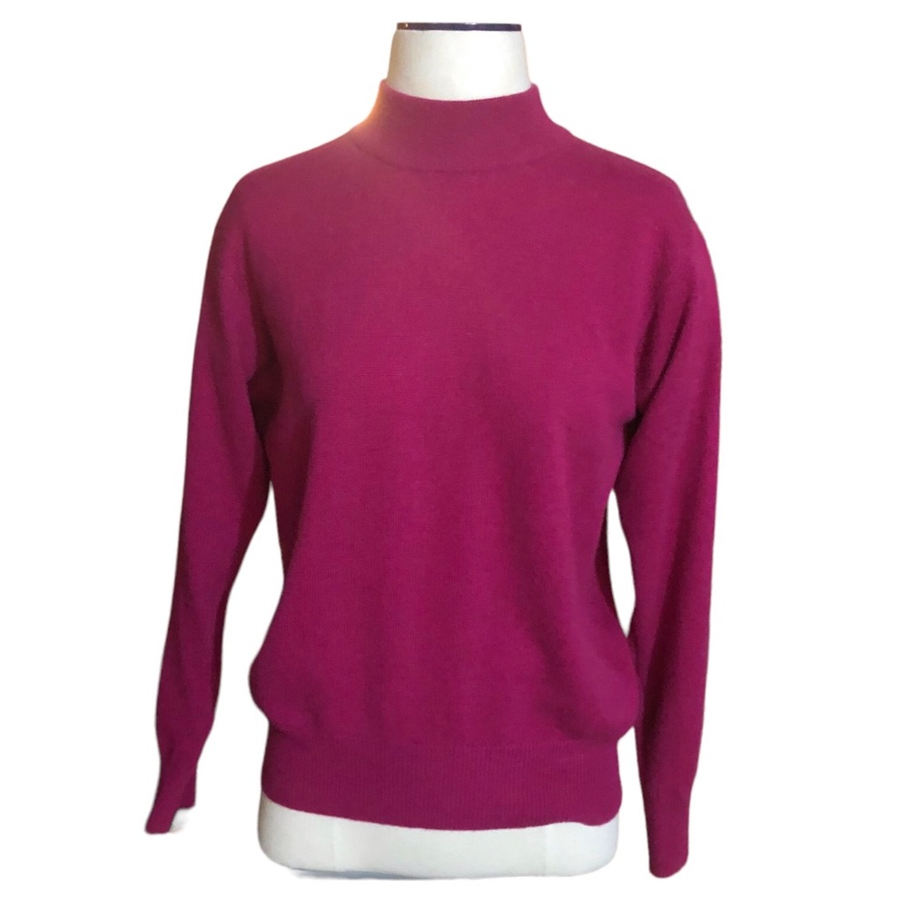 U.S.A. PENINSULA INC. Mock Turtleneck Cashmere Sweater